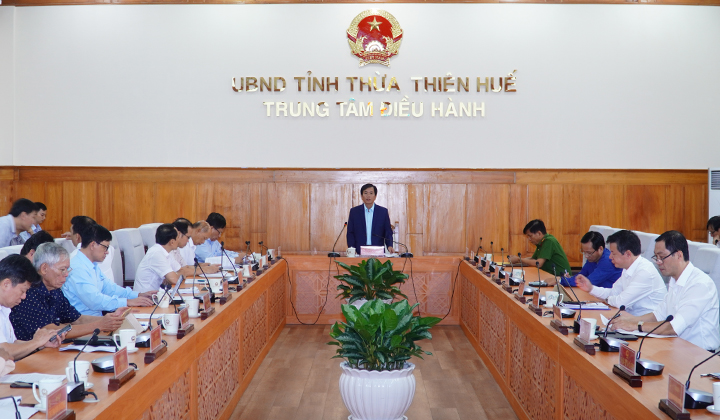 UBND tỉnh họp phiên thường kỳ tháng 10/2022